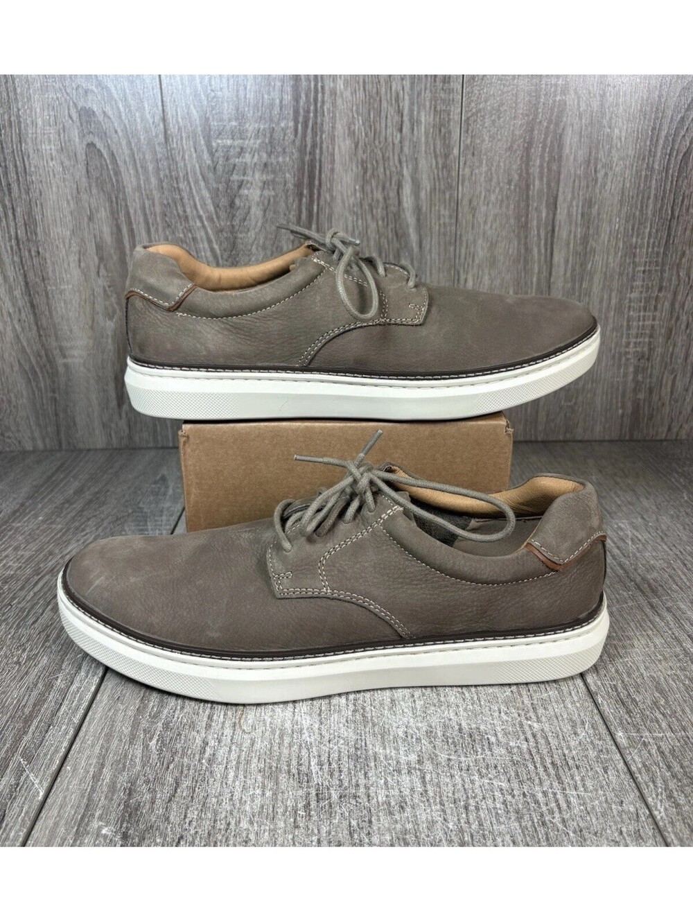Johnston & Murphy Men's Shoe McGuffey 2 PLAIN TOE Taupe LEATHER 11.5  25-2986